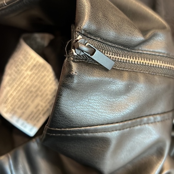 Zara Black Faux Leather Straight Pants Size M - Picture 9 of 9